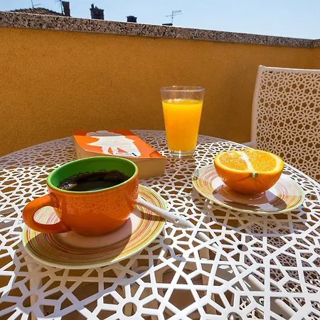 Kolovare City Beach شقة زادار